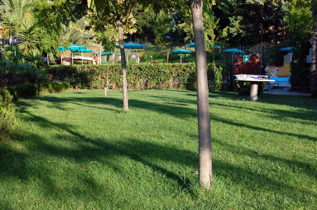 Casa Ferretti Di Ferretti Village Silvi Marina Exterior foto